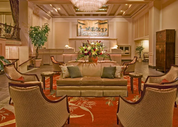 Mayflower Park Hotel
